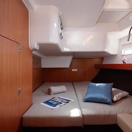 Bavaria Cruiser 51- Lui بوتيل *